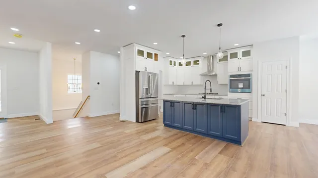 $749,000 | 236 Leos Lane, Georgia, VT 05478