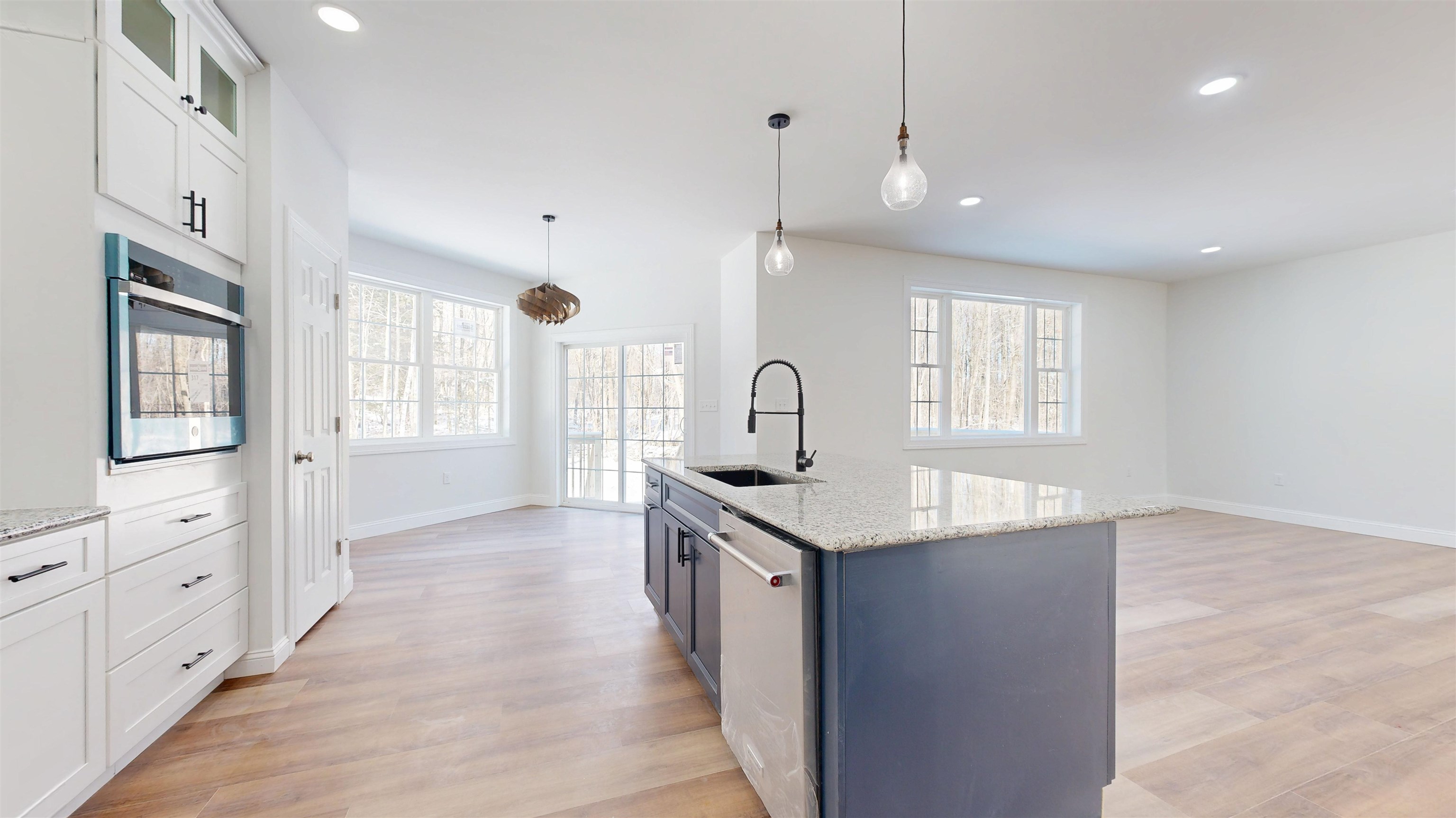 236 Leos Lane Georgia, VT 05478 - Photo 6 of 26