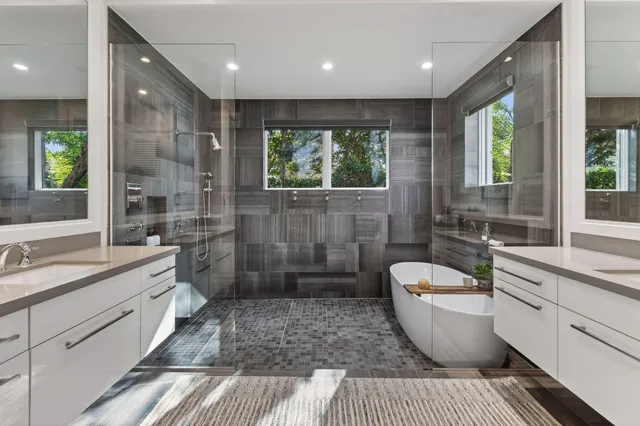 $8,685,000 | 14662 Watermark Way, Palm Beach Gardens, FL 33410