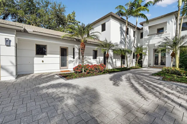 $8,685,000 | 14662 Watermark Way, Palm Beach Gardens, FL 33410