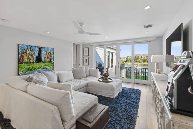 $8,685,000 | 14662 Watermark Way, Palm Beach Gardens, FL 33410