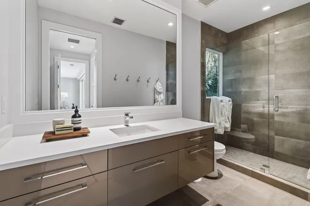 $8,685,000 | 14662 Watermark Way, Palm Beach Gardens, FL 33410