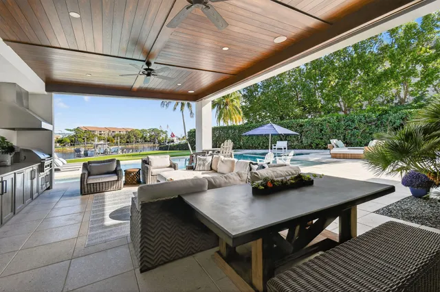 $8,685,000 | 14662 Watermark Way, Palm Beach Gardens, FL 33410