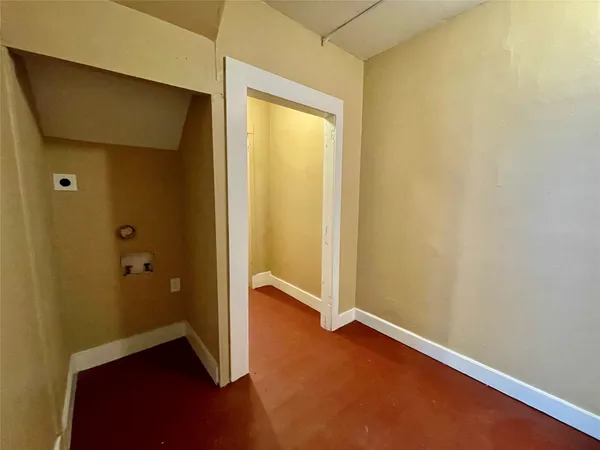 $1,200 | 1814 Ave M 1/2, Unit 1, Galveston, TX 77550