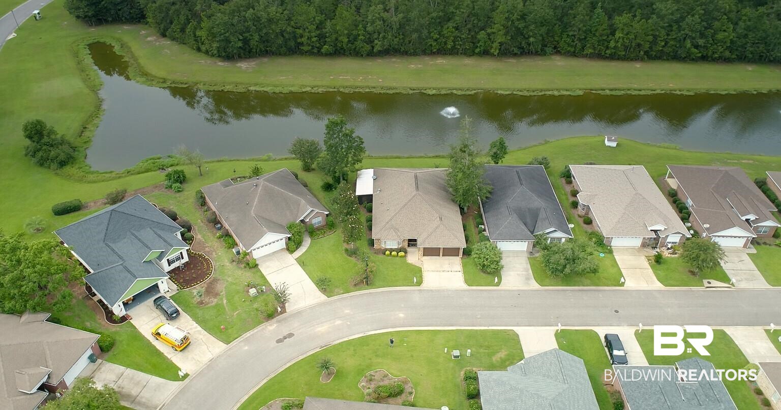 233 Hemingway Loop Foley, AL 36535 - Photo 34 of 39