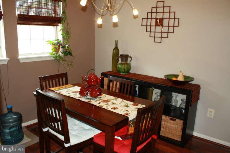 8337 Montgomery Run Road, Unit B Ellicott City, MD 21043 - Photo 17 of 28 Dining Room