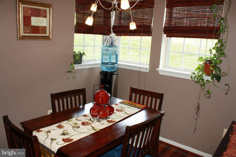 8337 Montgomery Run Road, Unit B Ellicott City, MD 21043 - Photo 18 of 28 Dining Room