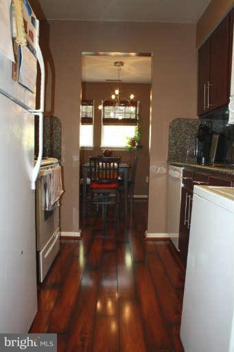 8337 Montgomery Run Road, Unit B Ellicott City, MD 21043 - Photo 20 of 28 Kitchen