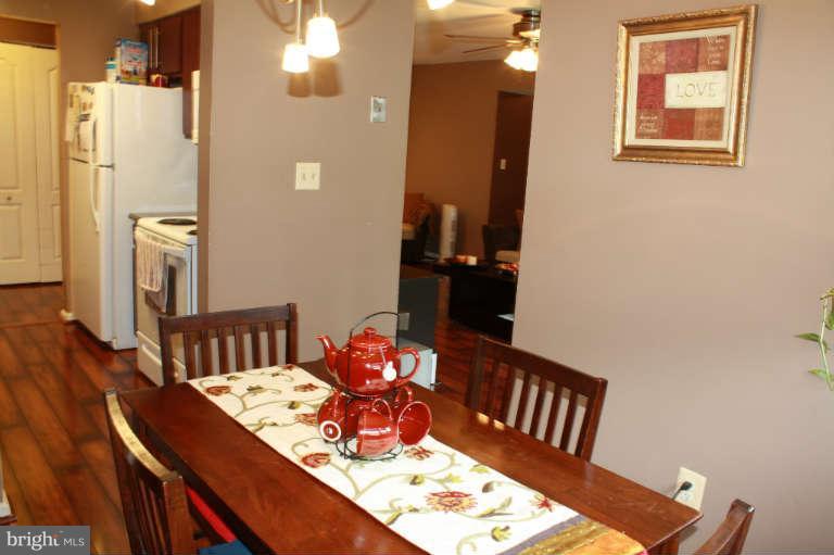 8337 Montgomery Run Road, Unit B Ellicott City, MD 21043 - Photo 7 of 28 Dining Room