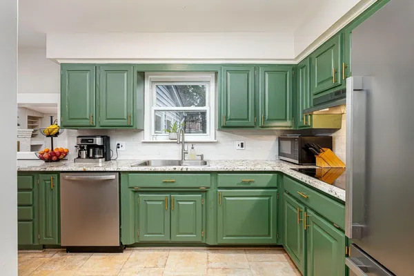 $439,900 | 2701 Yost Boulevard, Ann Arbor, MI 48104