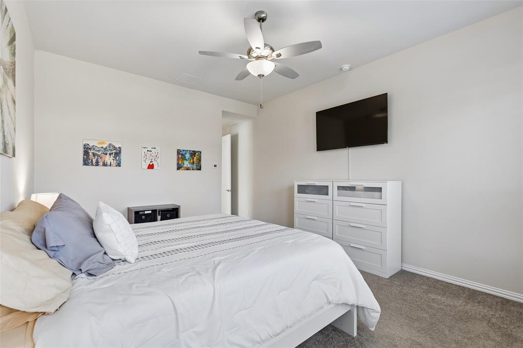 1416 Jackdaw Road Denton, TX 76205 - Photo 14 of 37