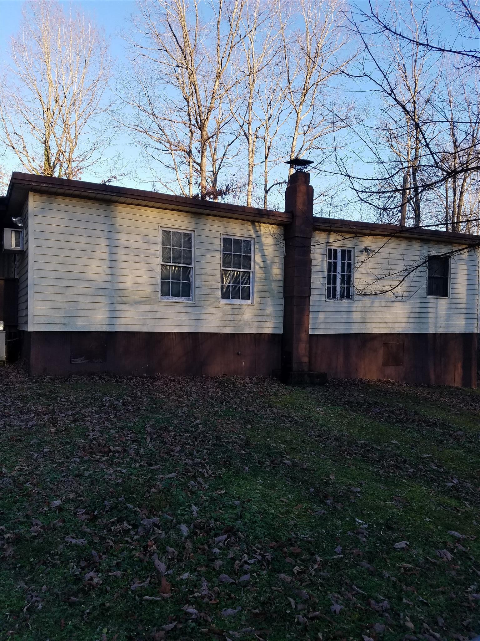6356 Keys Branch Road Nunnelly, TN 37137 - Photo 8 of 20 Gallery Image 8