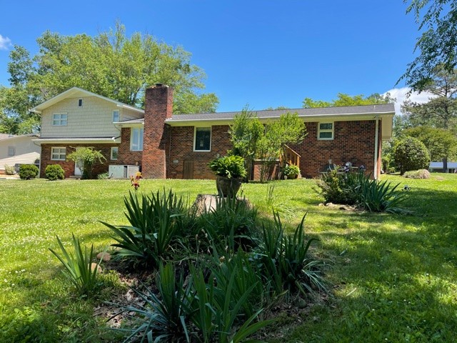 1193 Dripping Springs Road Winchester, TN 37398 - Photo 3 of 39