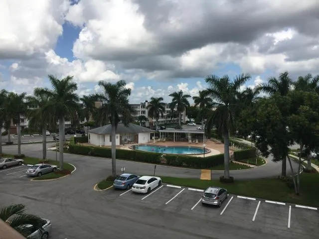$1,300 | 1050 Cornwall C, Boca Raton, FL 33434