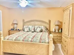 $1,300 | 1050 Cornwall C, Boca Raton, FL 33434