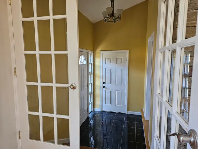 $3,600 | 11 Brookfield Drive, Shelton, CT 06484