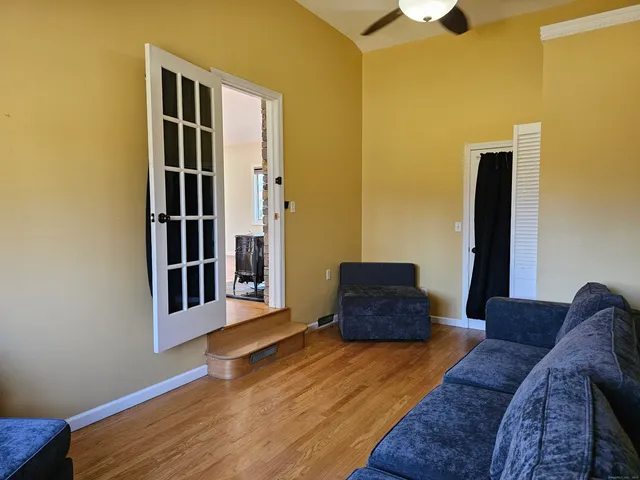 $3,600 | 11 Brookfield Drive, Shelton, CT 06484