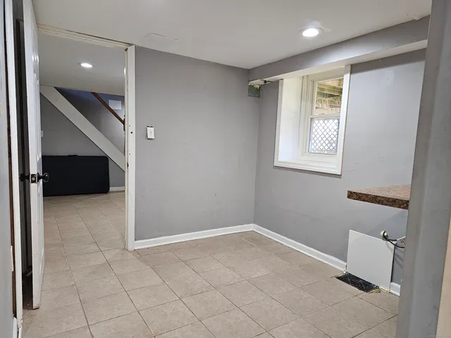 $3,600 | 11 Brookfield Drive, Shelton, CT 06484