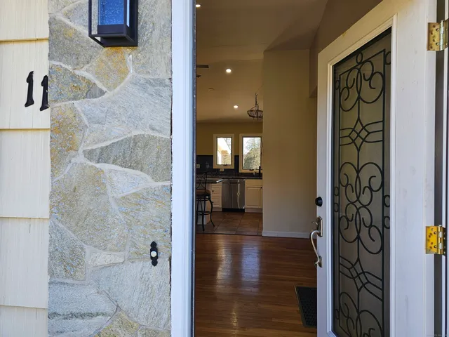 $3,600 | 11 Brookfield Drive, Shelton, CT 06484