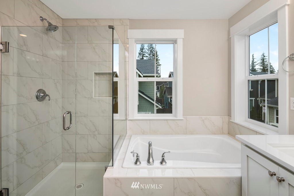 4311 187th Street Southeast Bothell, WA 98012 - Photo 14 of 31 Gallery Image 14