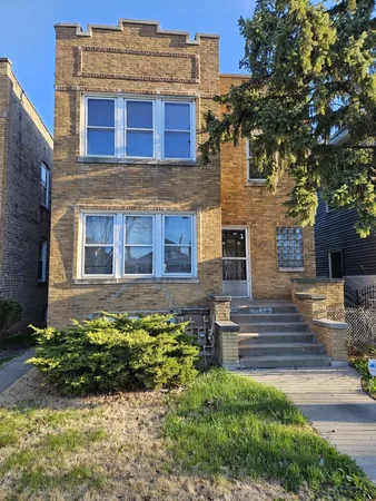 $399,900 | 5150 West Henderson Street, Chicago, IL 60641