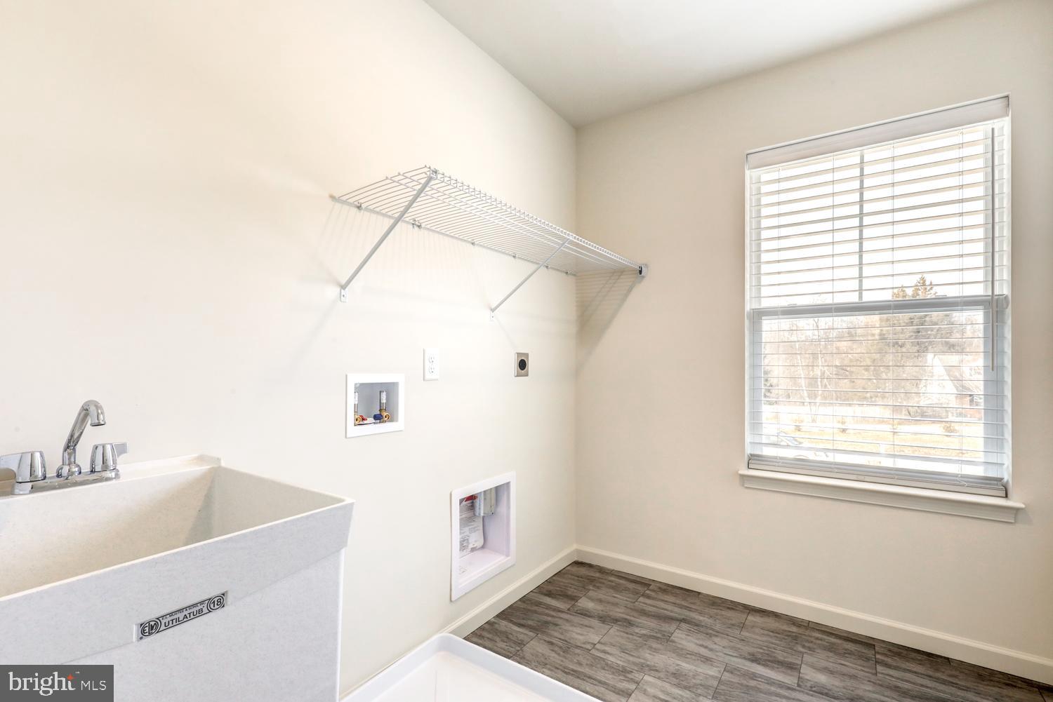 158 Leary Road Honey Brook, PA 19344 - Photo 23 of 41 Bright and functional laundry space.