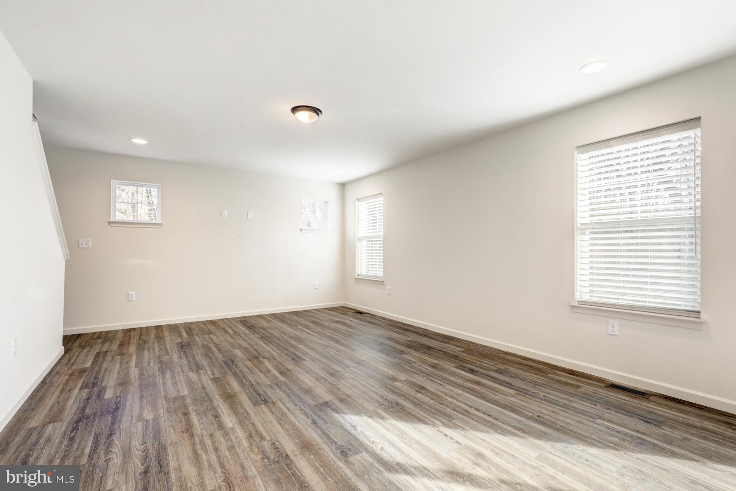 158 Leary Road Honey Brook, PA 19344 - Photo 3 of 41 Bright and airy open space awaits your touch.