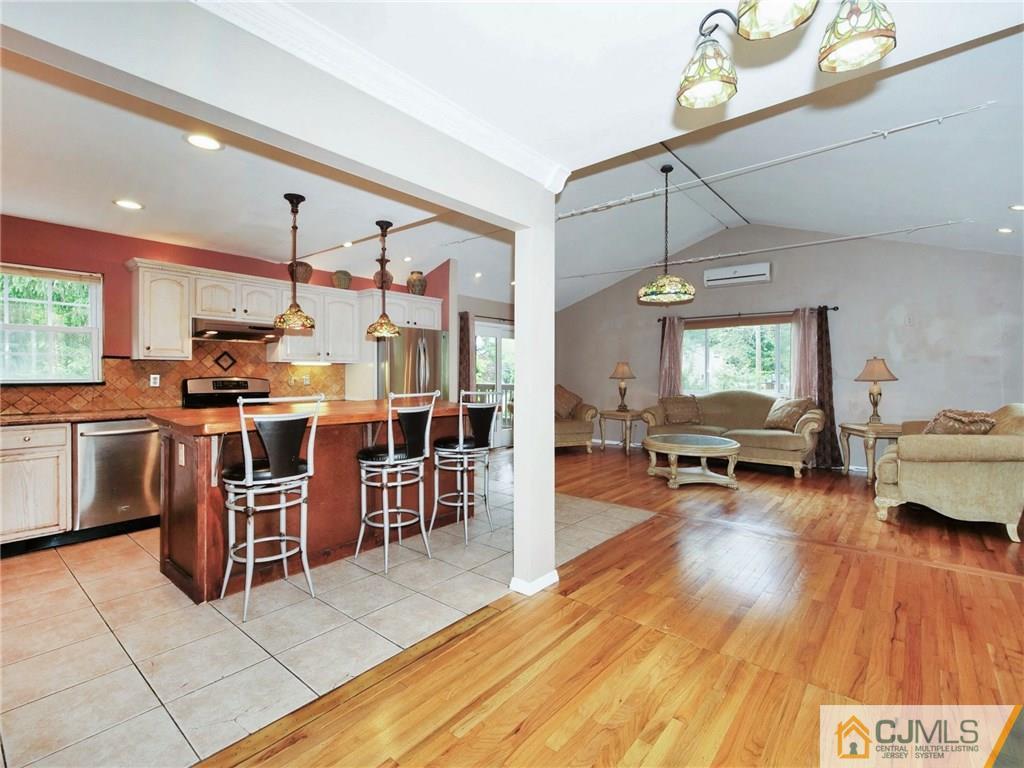 1487 Seneca Road North Brunswick, NJ 08902 - Photo 6 of 23 Gallery Image 6