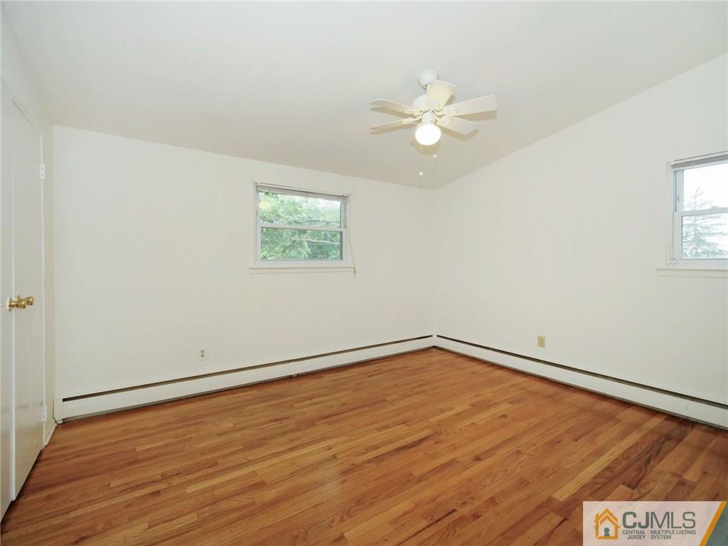 1487 Seneca Road North Brunswick, NJ 08902 - Photo 10 of 23 Gallery Image 10