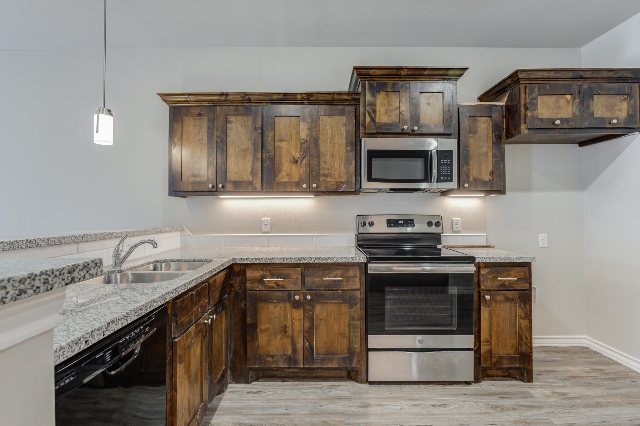 3404 25th Street Lubbock, TX 79410 - Photo 9 of 38 DSC09191_2_3_4_5