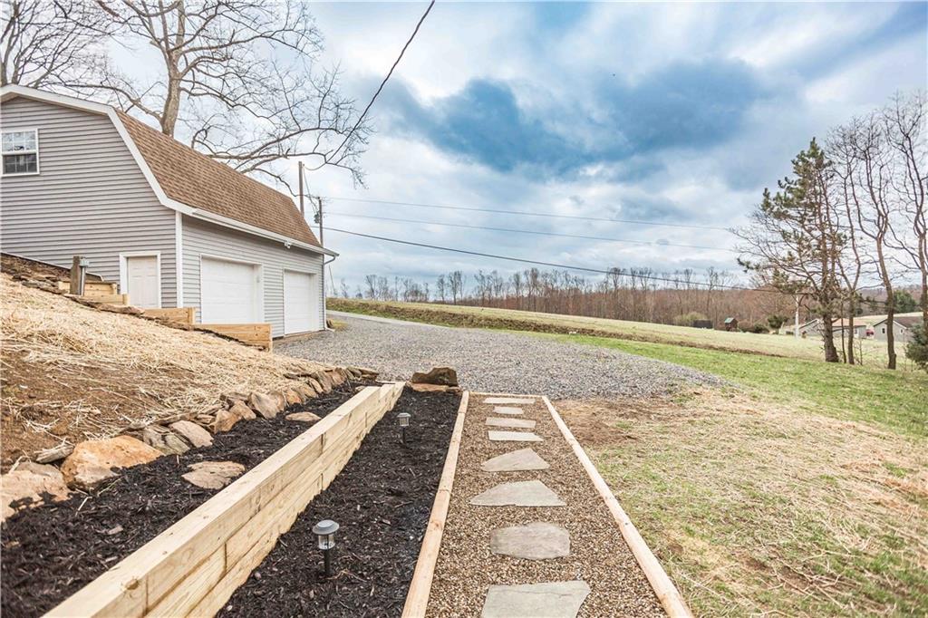 1483 Willow Road Shelocta, PA 15774 - Photo 4 of 48 Gallery Image 4