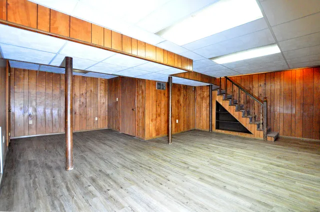 $3,800 | 19 Seneca Road, West Hartford, CT 06117