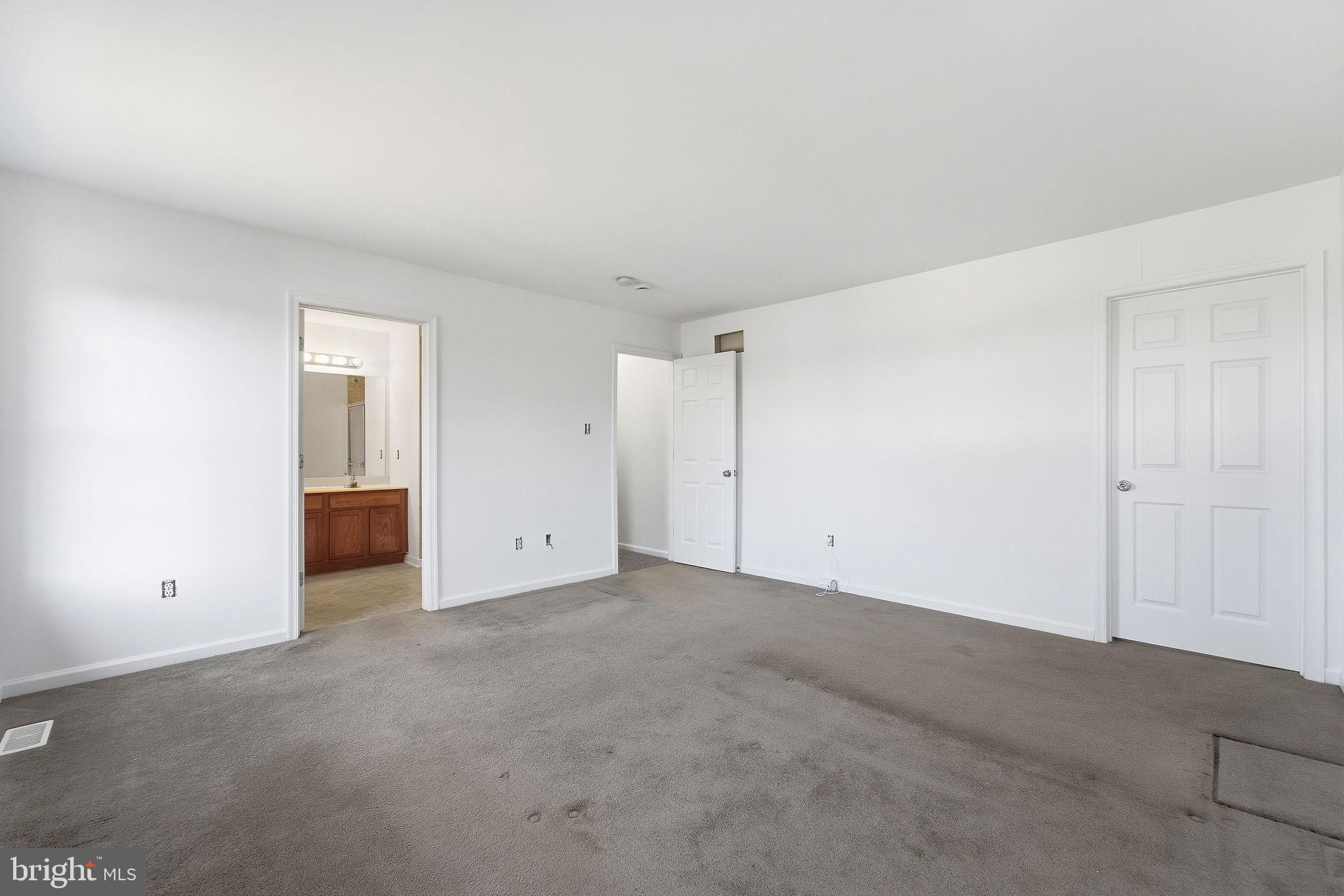 92 North Burlington Road Bridgeton, NJ 08302 - Photo 17 of 24 a view of an empty room