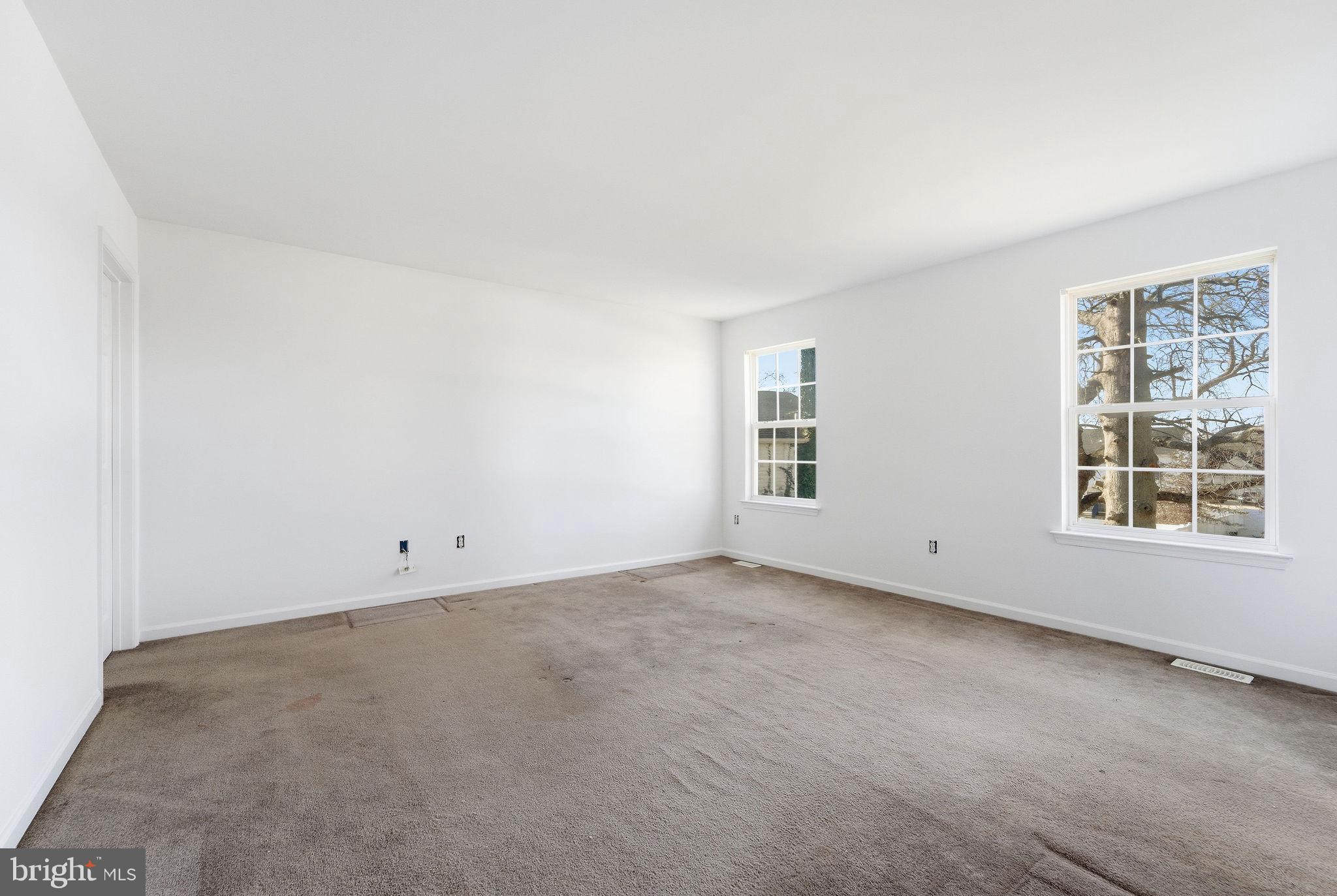 92 North Burlington Road Bridgeton, NJ 08302 - Photo 18 of 24 an empty room with windows