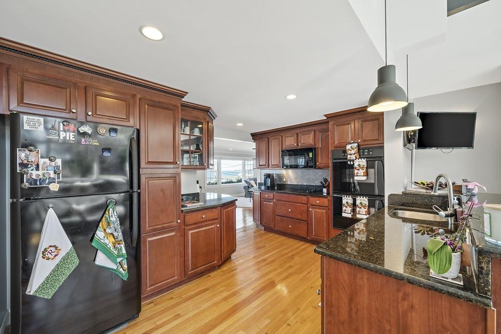34 Regatta Road Weymouth, MA 02191 - Photo 8 of 33 Gallery Image 8