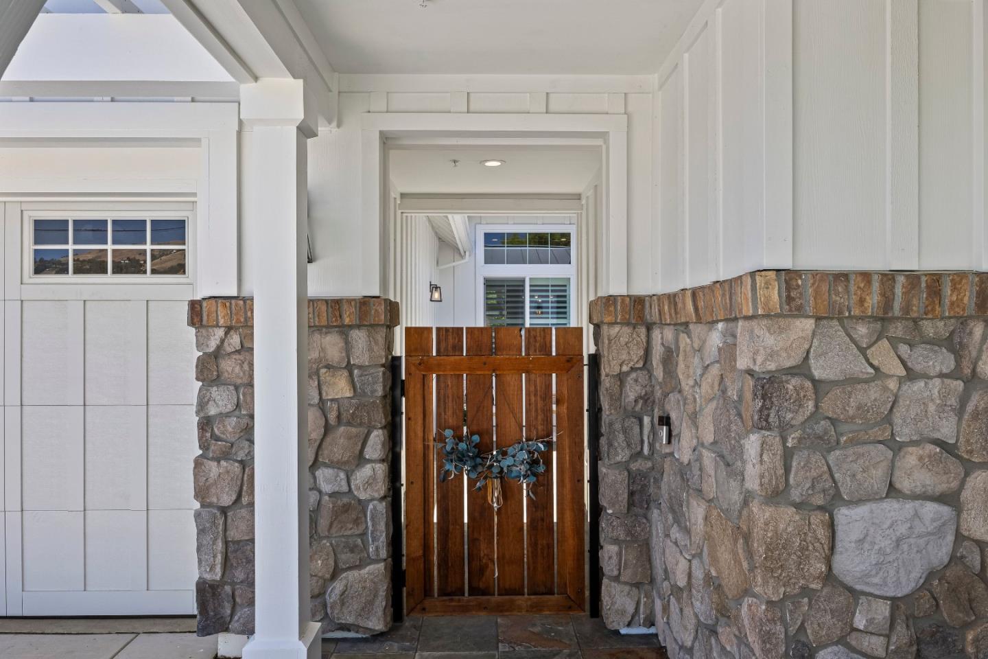 17045 Hill Road Morgan Hill, CA 95037 - Photo 4 of 64