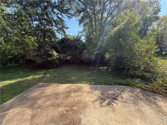 $114,900 | 8605 East 114th Street, Kansas City, MO 64134