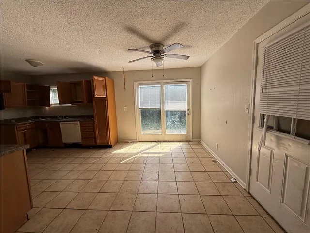 $114,900 | 8605 East 114th Street, Kansas City, MO 64134