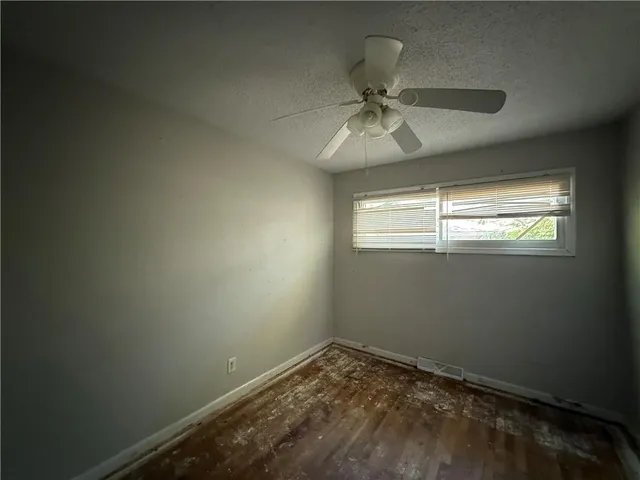 $114,900 | 8605 East 114th Street, Kansas City, MO 64134