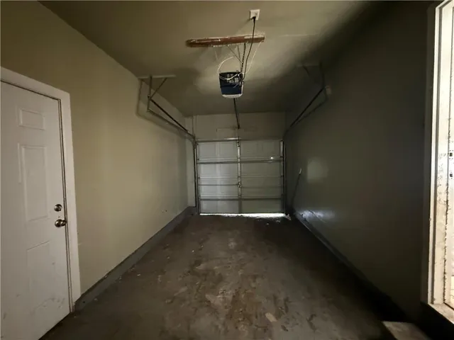 $114,900 | 8605 East 114th Street, Kansas City, MO 64134