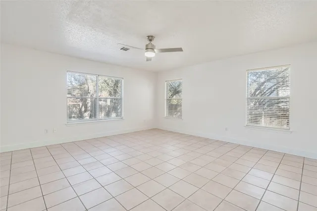 $1,995 | 2013 Jasper Lane, Cedar Park, TX 78613