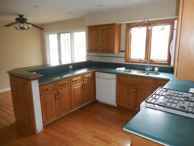 2848 Balmoral Crescent Flossmoor, IL 60422 - Photo 7 of 20