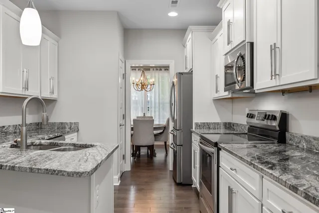 $534,900 | 8 Spur Drive, Travelers Rest, SC 29690