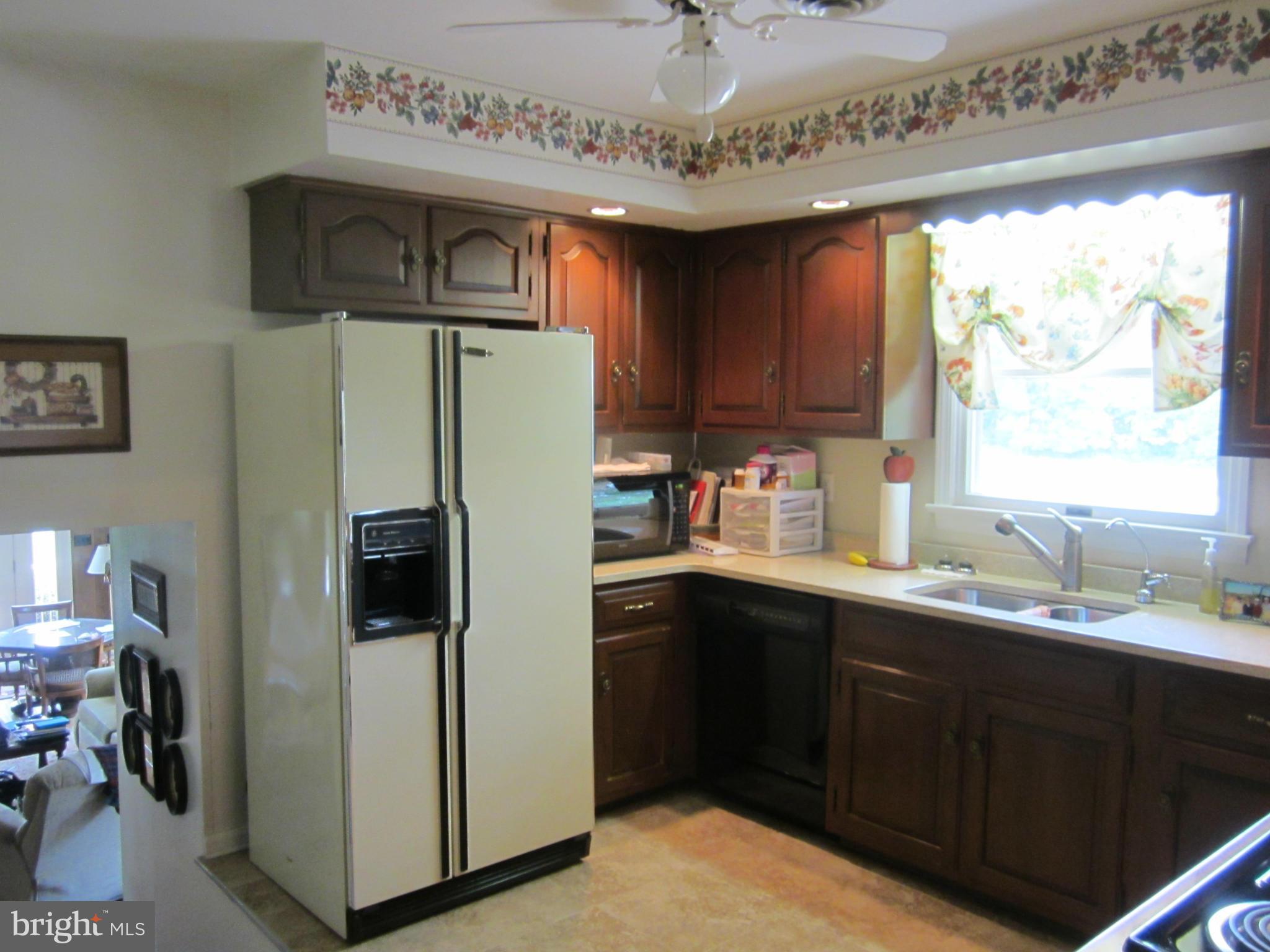 15307 Dellinger Road Williamsport, MD 21795 - Photo 13 of 29 Kitchen