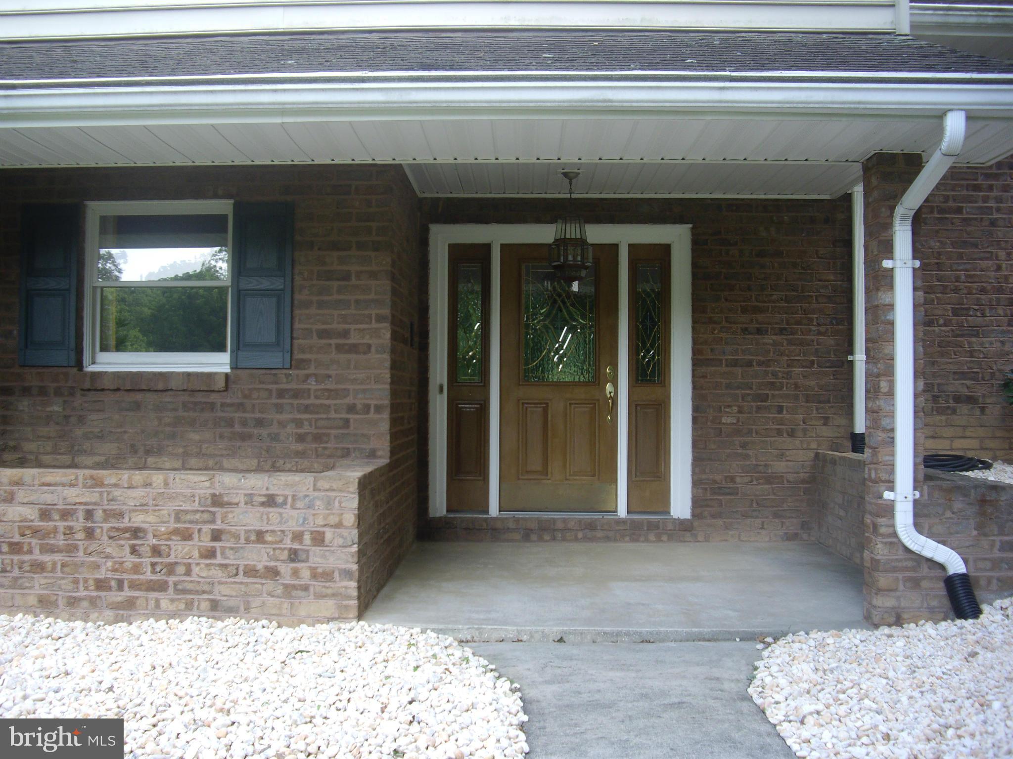 15307 Dellinger Road Williamsport, MD 21795 - Photo 4 of 29 Exterior (Front)