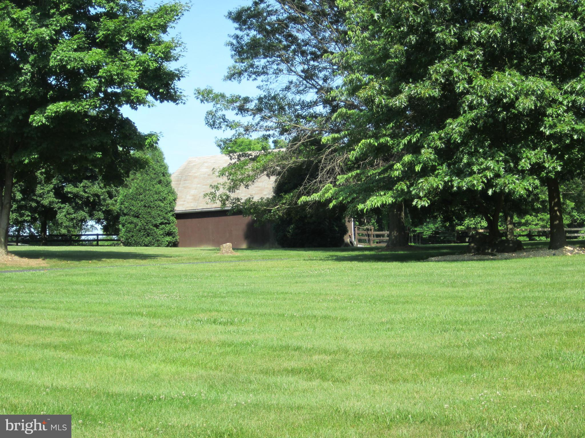 15307 Dellinger Road Williamsport, MD 21795 - Photo 8 of 29 View