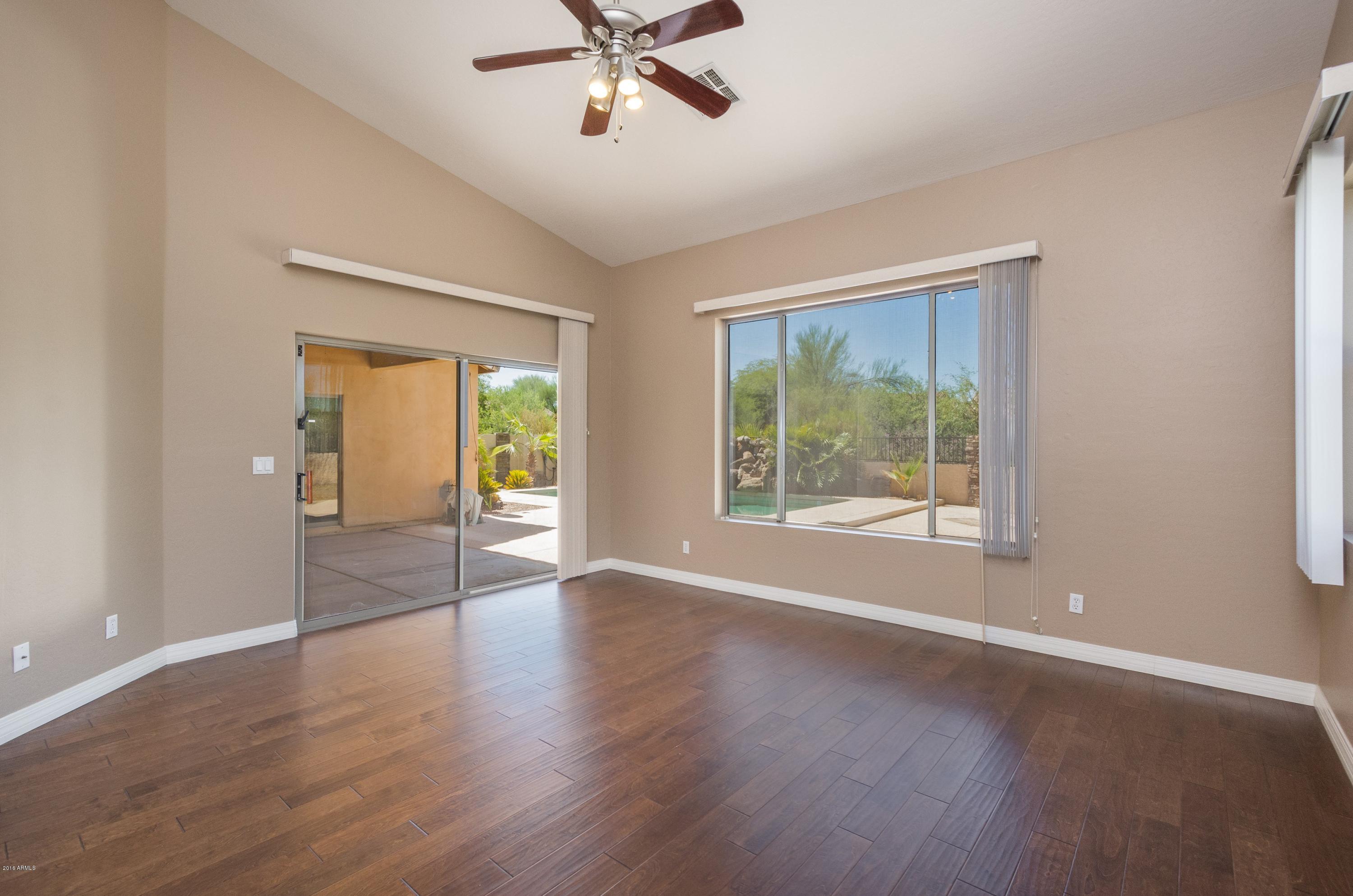903 East Redfield Road Phoenix, AZ 85022 - Photo 11 of 27 011_Master Suite Views