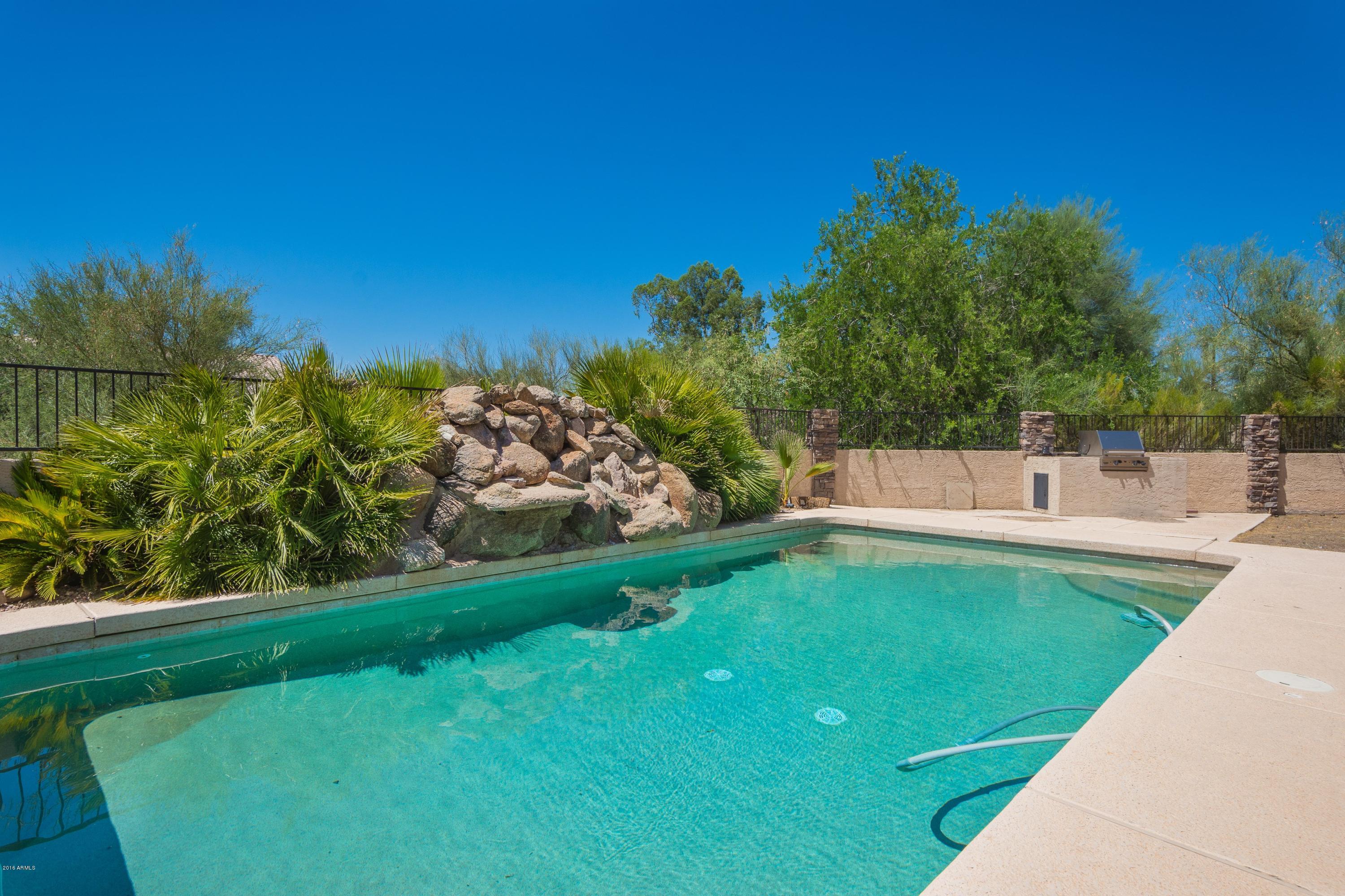 903 East Redfield Road Phoenix, AZ 85022 - Photo 22 of 27 025_Pool Water Feature
