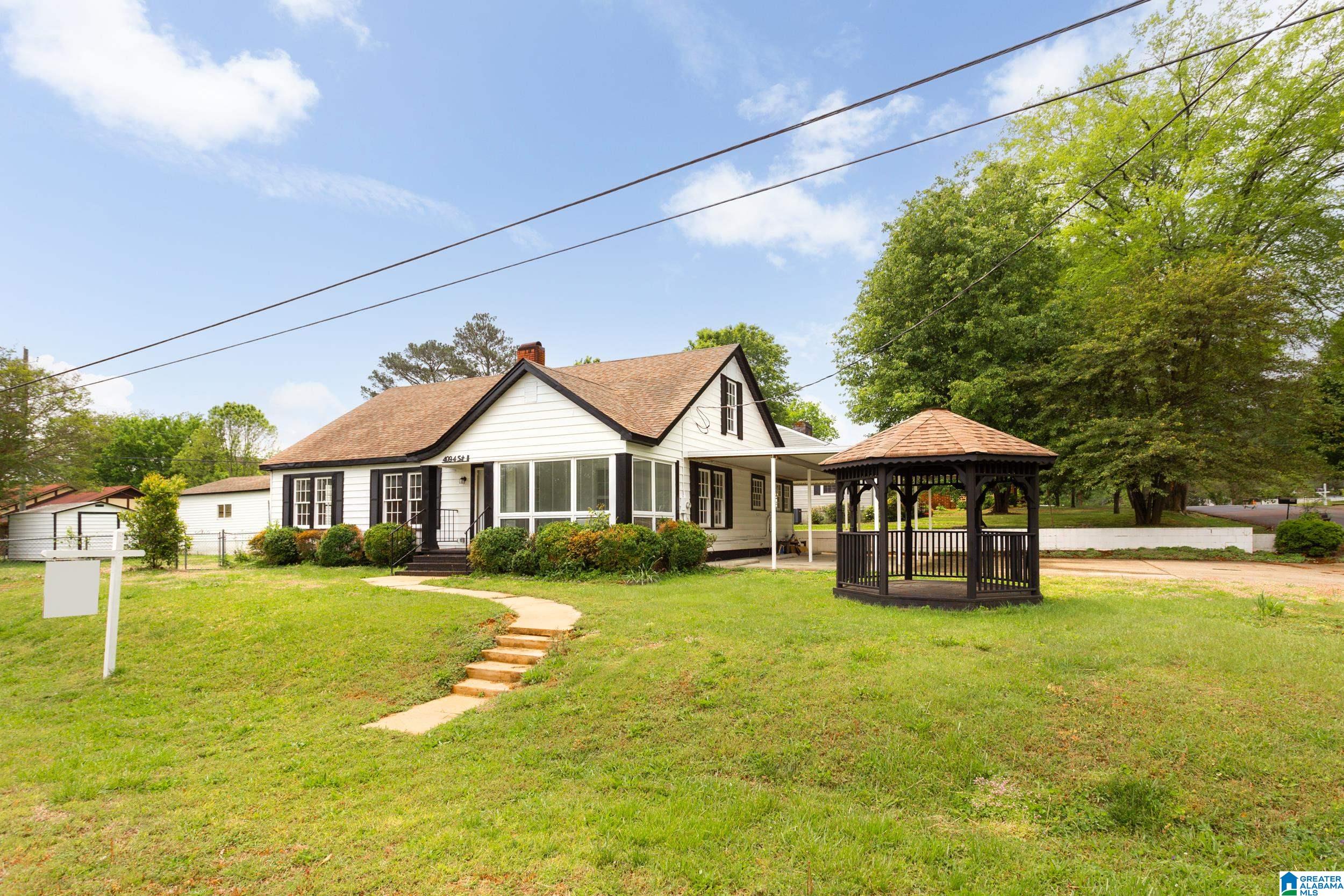 409 4th Street North Oneonta, AL 35121 - Photo 3 of 35