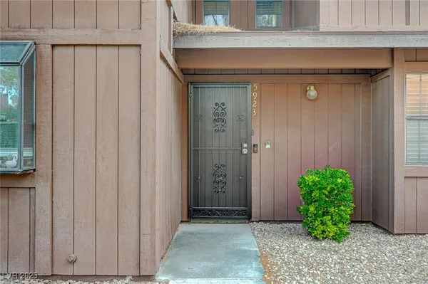 $1,600 | 5923 Laredo Street, Las Vegas, NV 89146